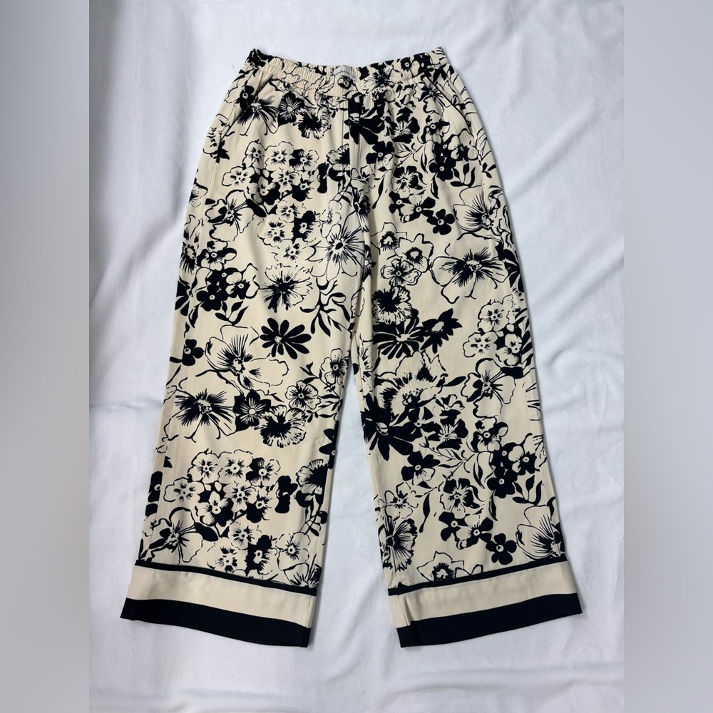 Abercrombie & Fitch fully lined wide leg pants